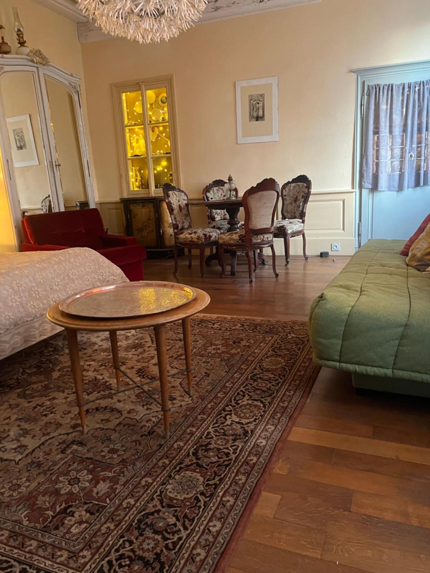 Maison De Noble Nicolas อาวาลง ภายนอก รูปภาพ